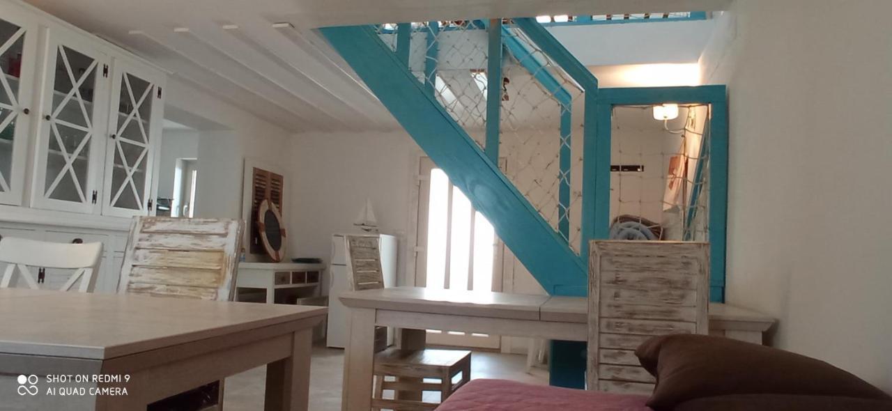 Holiday Homes Mare Premantura Kültér fotó